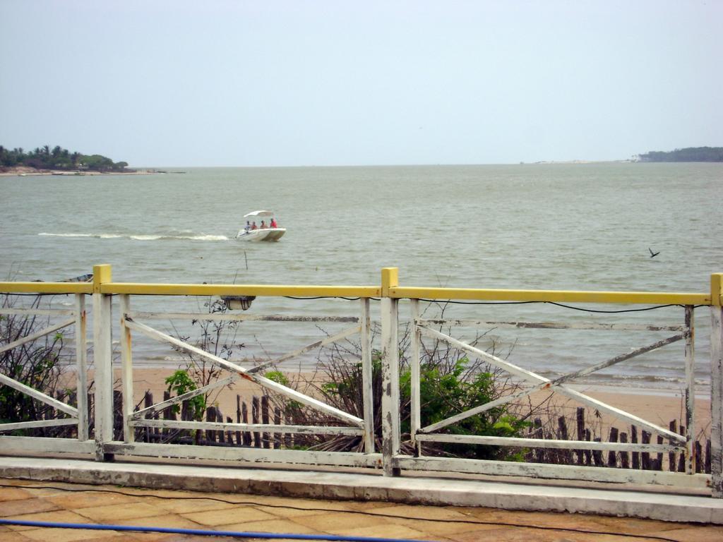Pousada Paraiso Das Canárias Exterior foto